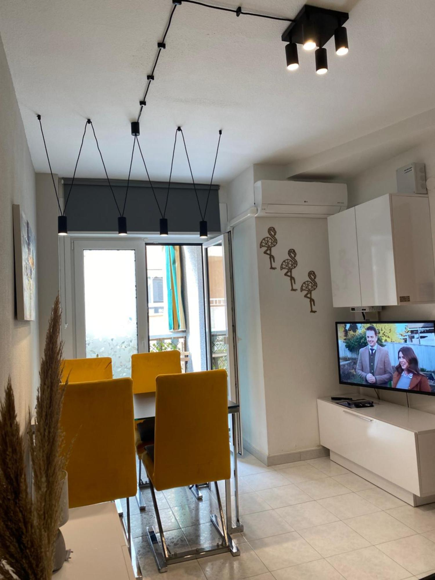 Casa Magdalena 2-Bedroom Apartament Between The Los Locos And Del Cura Beaches Torrevieja Extérieur photo
